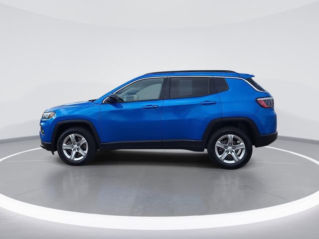 Used 2023 Jeep Compass Latitude w/ Convenience Group image 4