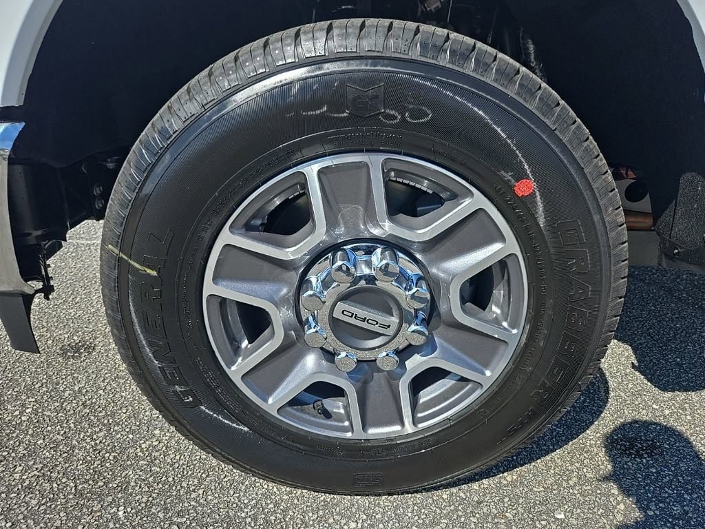 New 2026 Ford F350 Lariat image 9