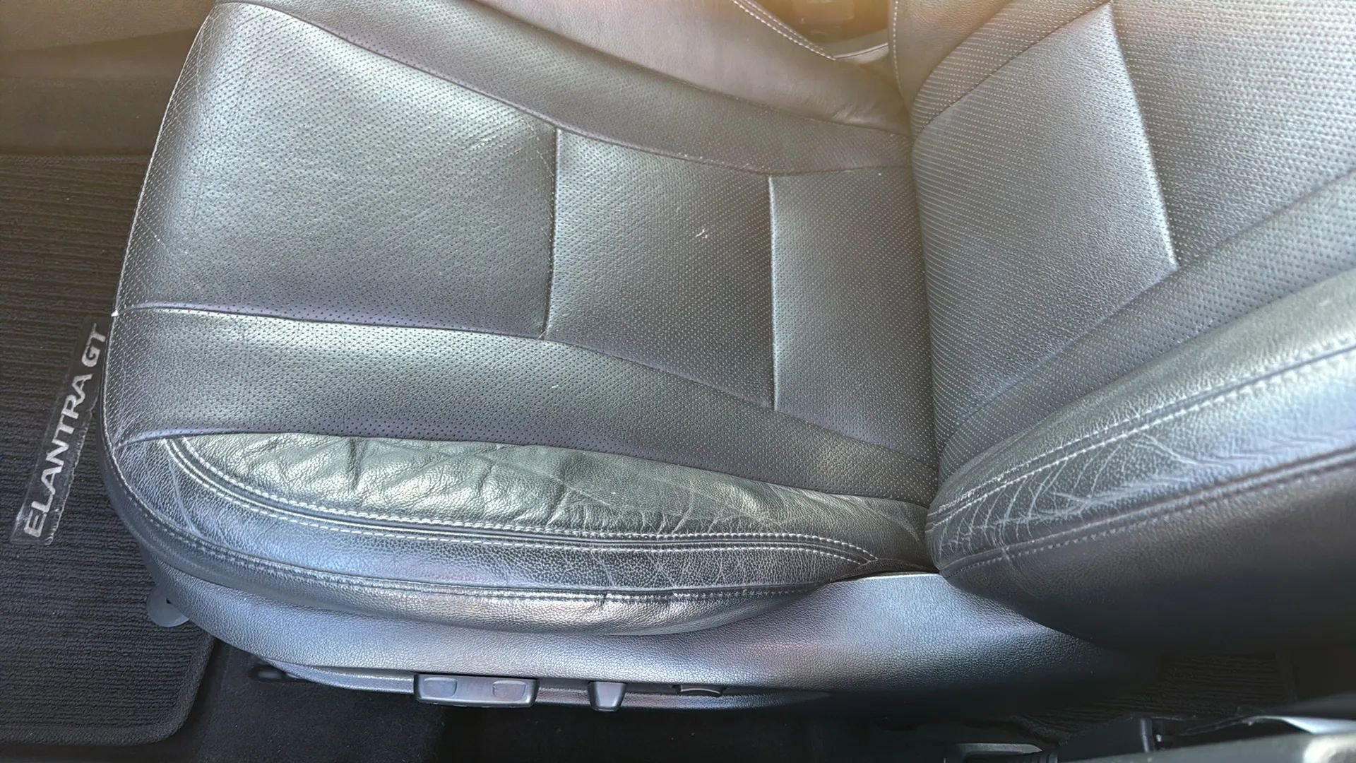 Used 2014 Hyundai Elantra GT w/ Option Group 02 image 10