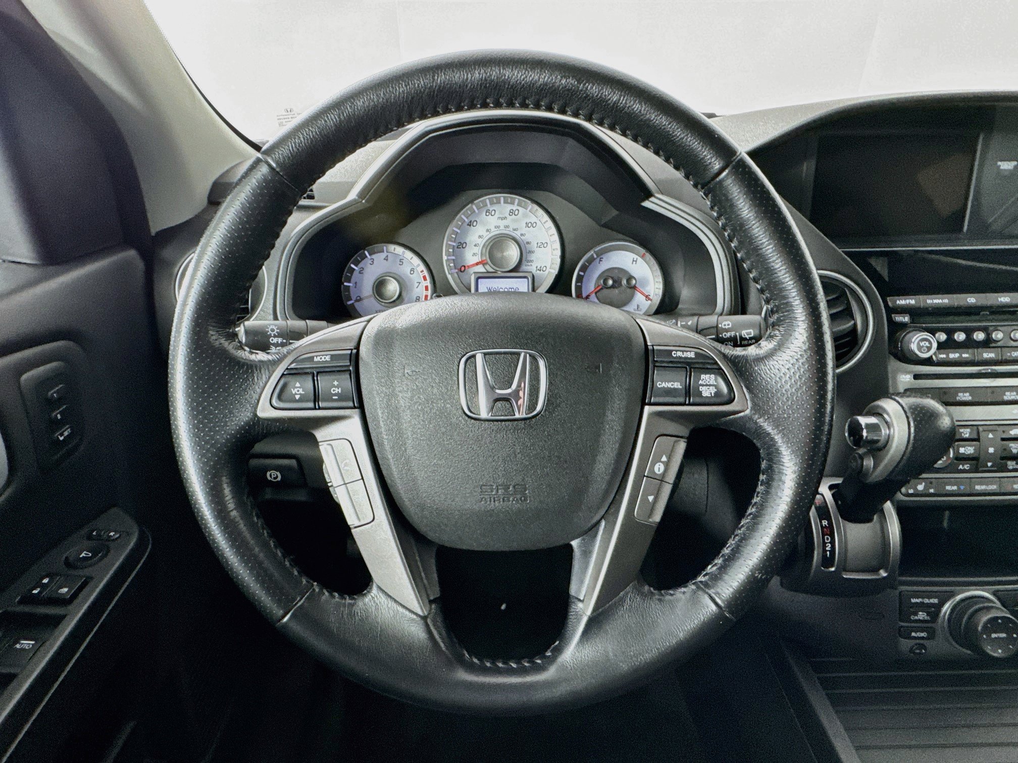 Used 2015 Honda Pilot Touring image 11