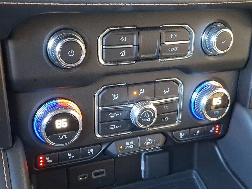 Used 2022 GMC Yukon AT4 image 15