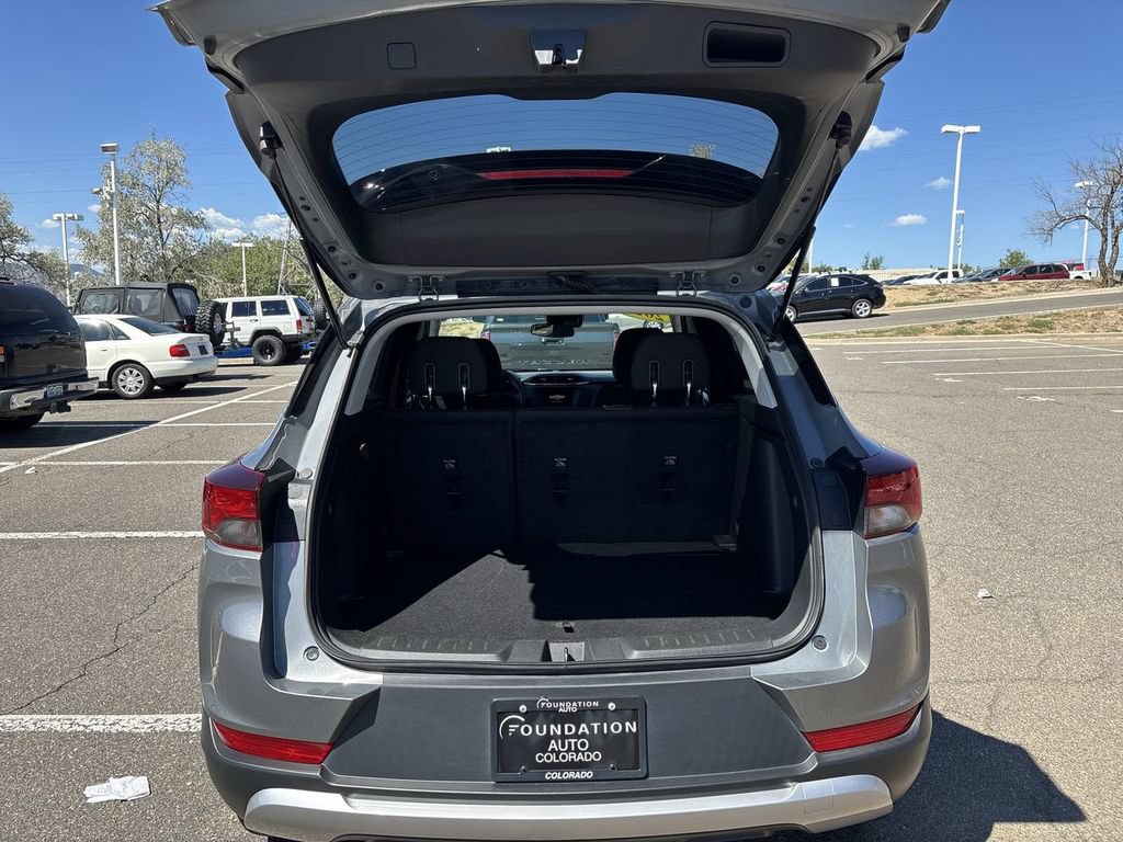 Certified 2023 Chevrolet TrailBlazer LT FWD image 29