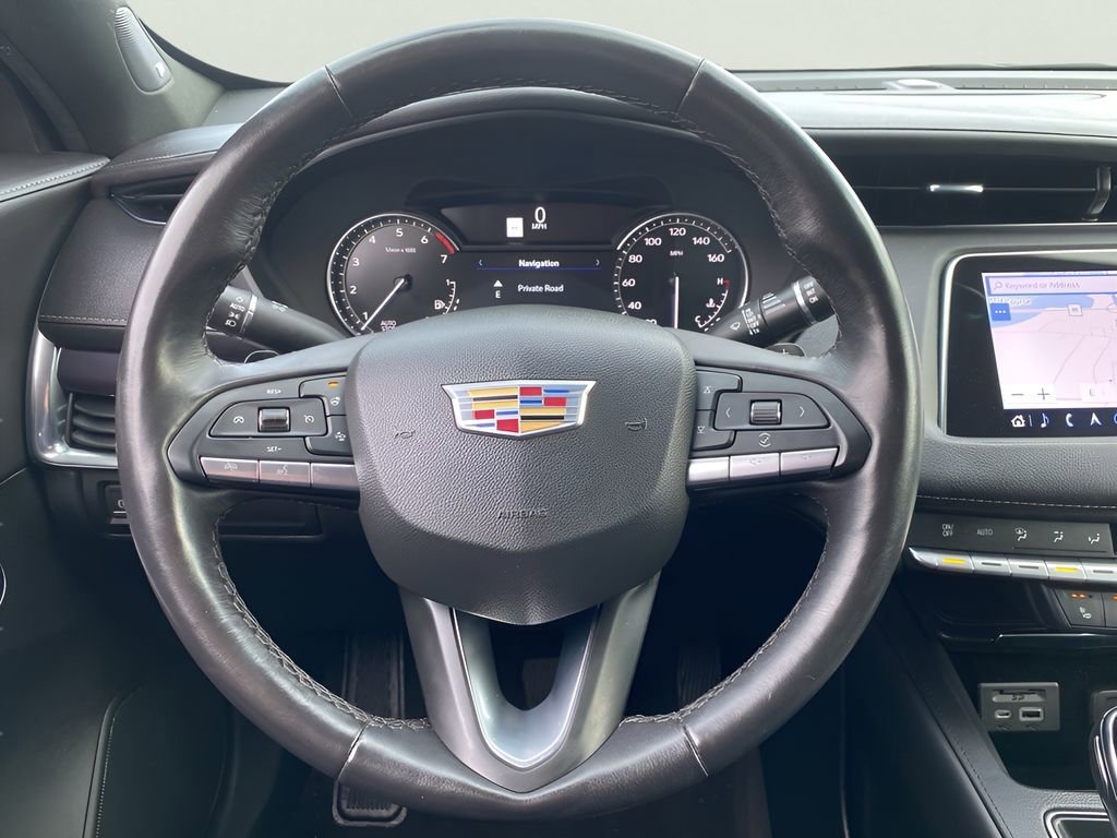 Certified 2023 Cadillac XT4 Luxury w/ Cold Weather Package image 20