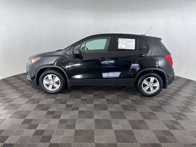 Used 2019 Chevrolet Trax LS w/ Tint and Cruise Package image 8