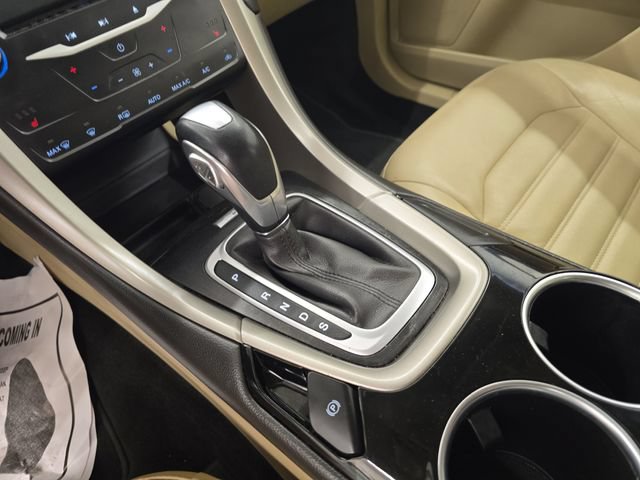 Used 2013 Ford Fusion SE FWD image 27