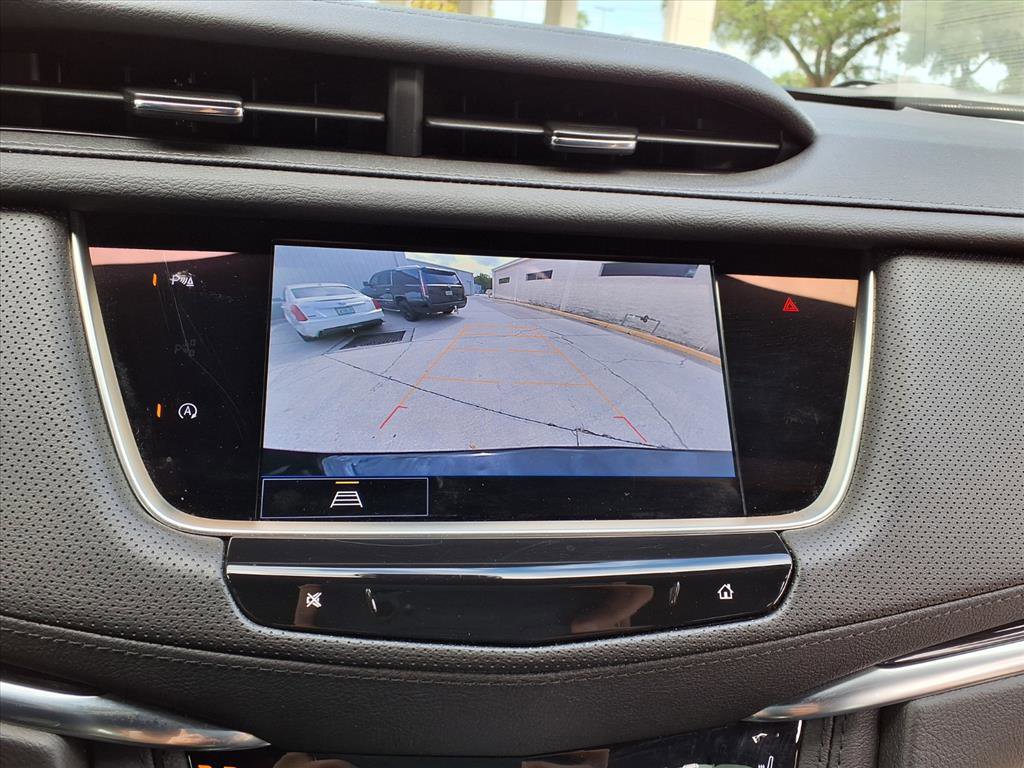 Certified 2025 Cadillac XT5 Premium Luxury AWD/4WD image 25