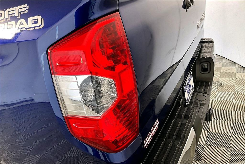 Used 2014 Toyota Tundra Limited image 29