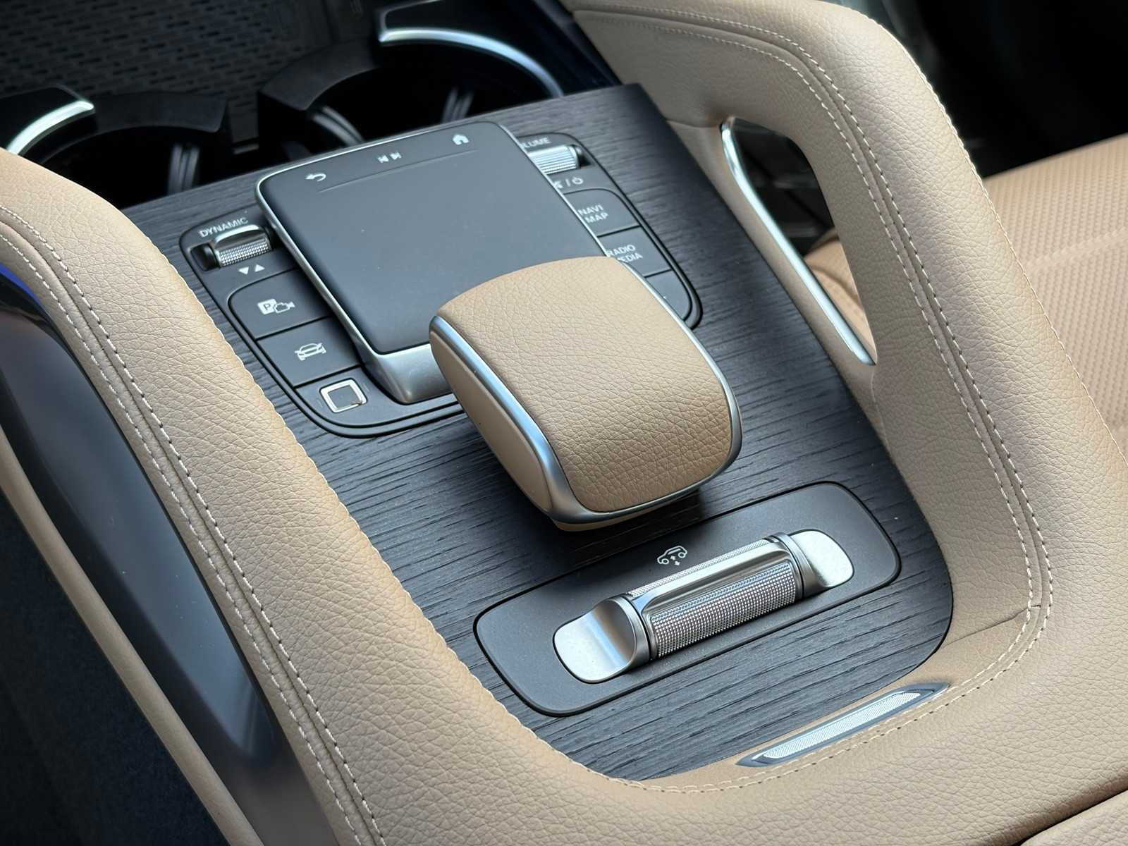 New 2026 Mercedes-Benz GLE 450 4MATIC image 17