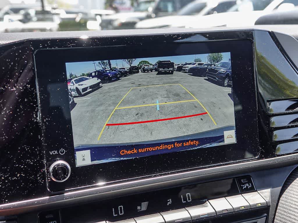 Used 2025 Toyota Camry SE FWD image 22