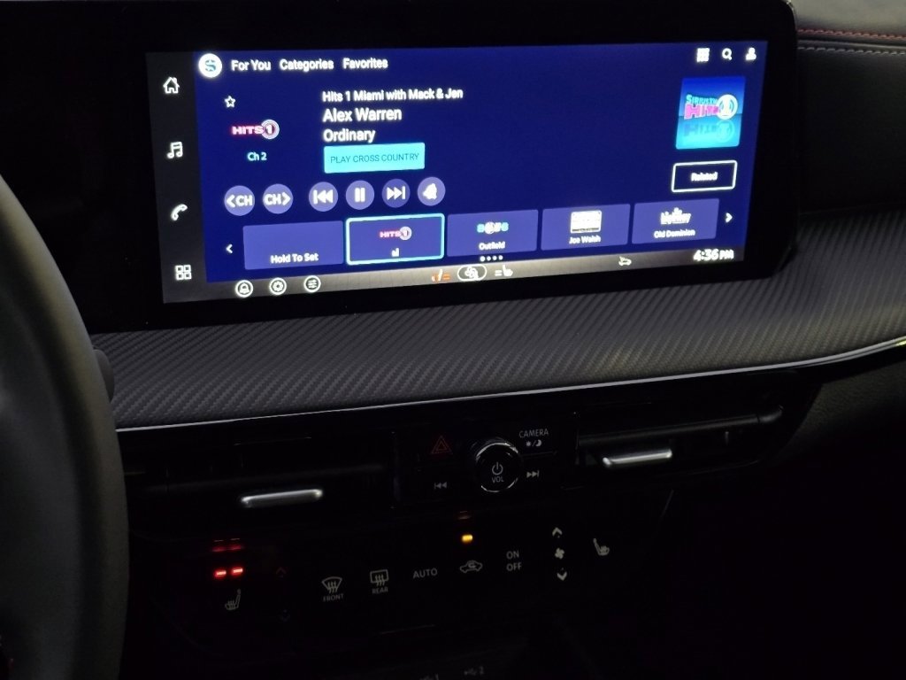 New 2026 Nissan Kicks SR w/ Cold Weather Package image 16