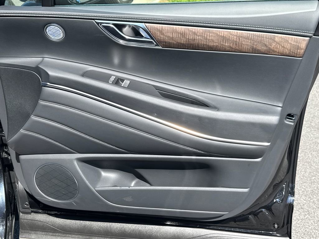 Used 2026 Genesis GV80 2.5T Select AWD/4WD image 14