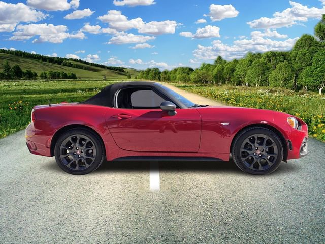 Used 2018 FIAT 124 Spider Abarth image 7