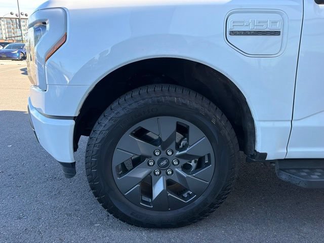 Used 2023 Ford F150 Lightning Lariat AWD/4WD image 4