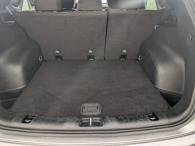 Certified 2023 Jeep Compass Sport image 27