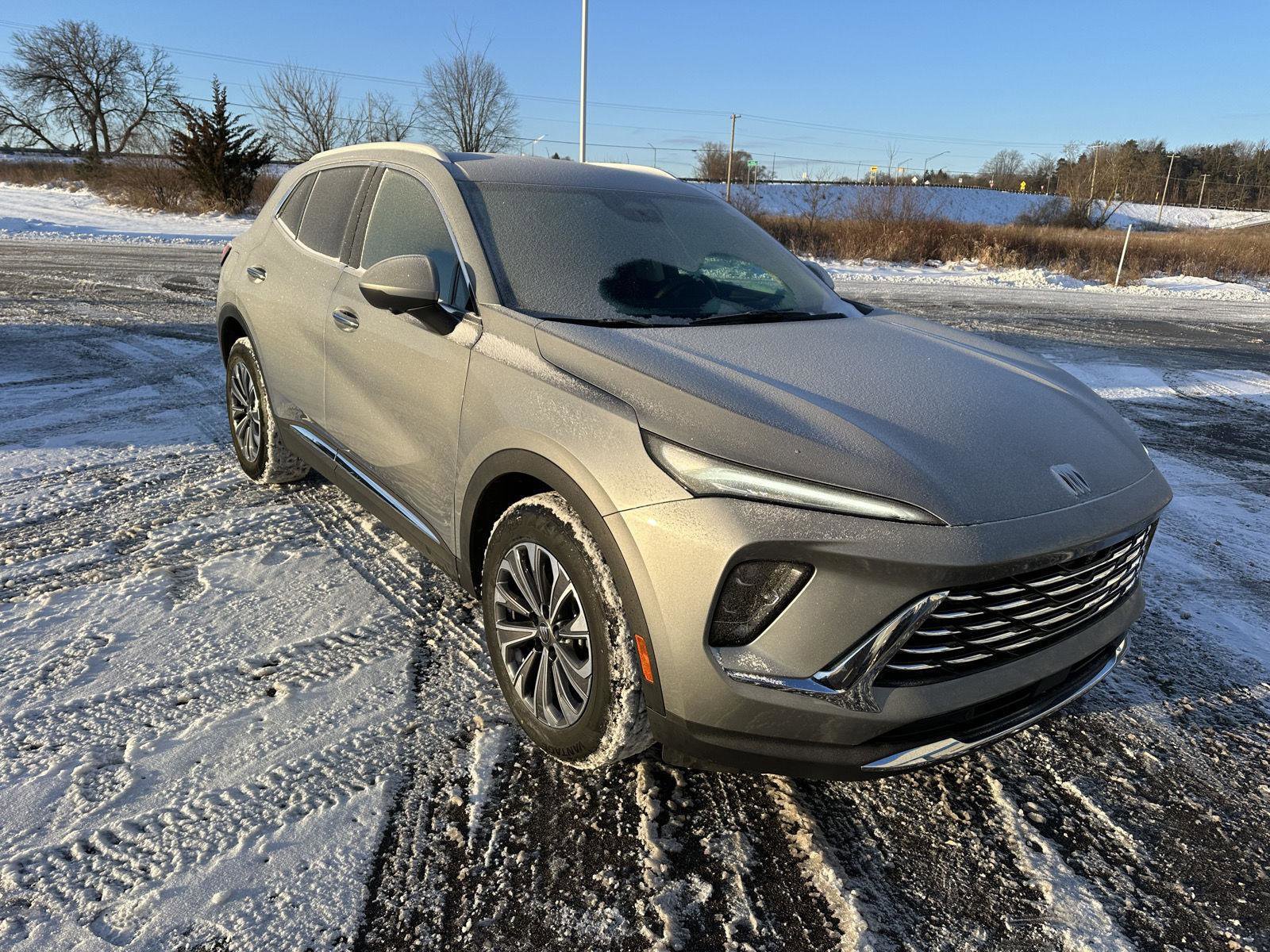 Used 2025 Buick Envision Preferred image 9