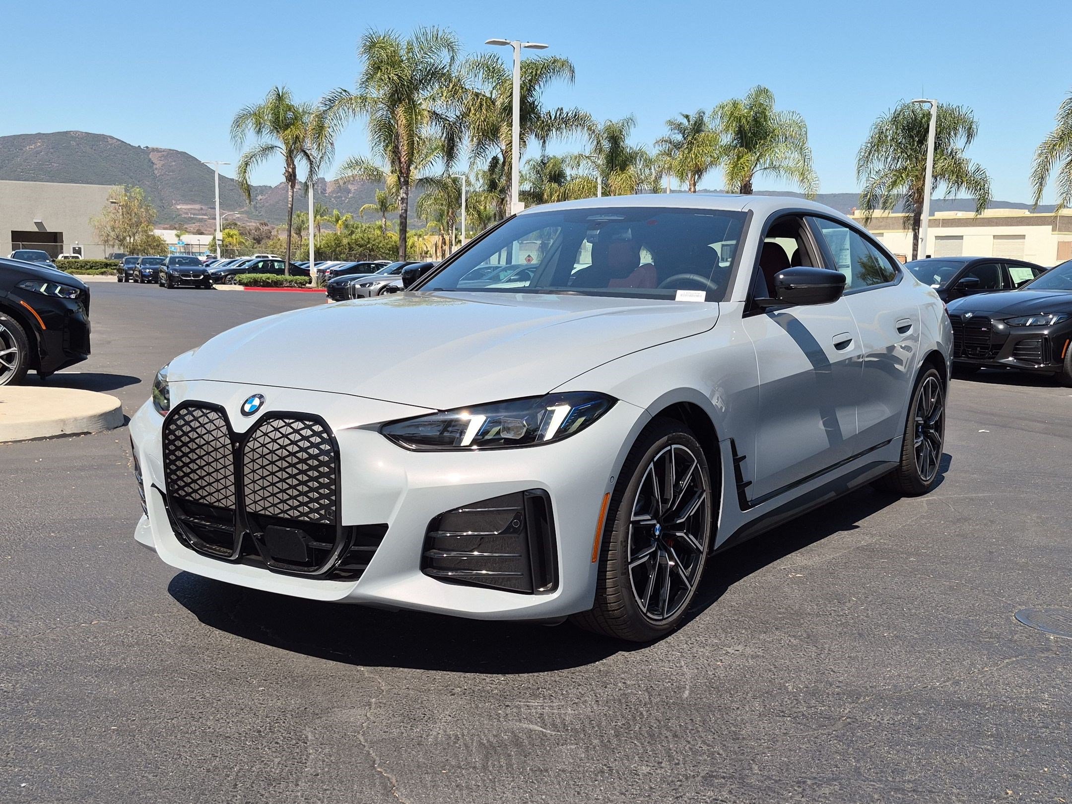 New 2026 BMW i4 eDrive40 w/ M Sport Package RWD image 5