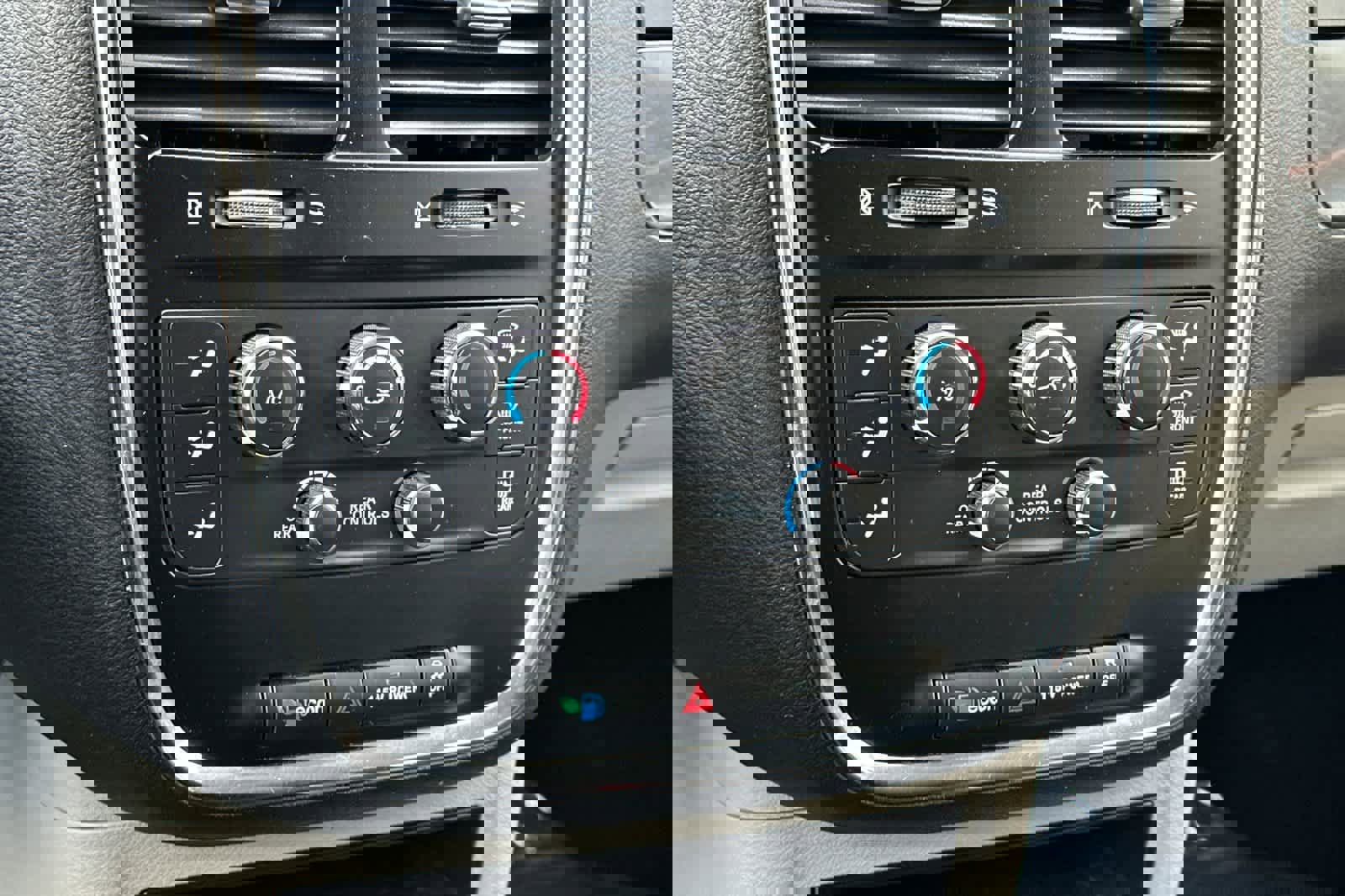 Used 2017 Dodge Grand Caravan SE w/ Power Window Group image 23