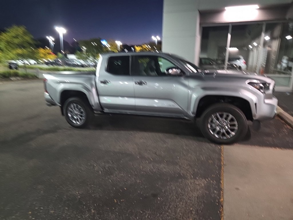 Used 2026 Toyota Tacoma Limited w/ Tow Tech Package AWD/4WD image 21