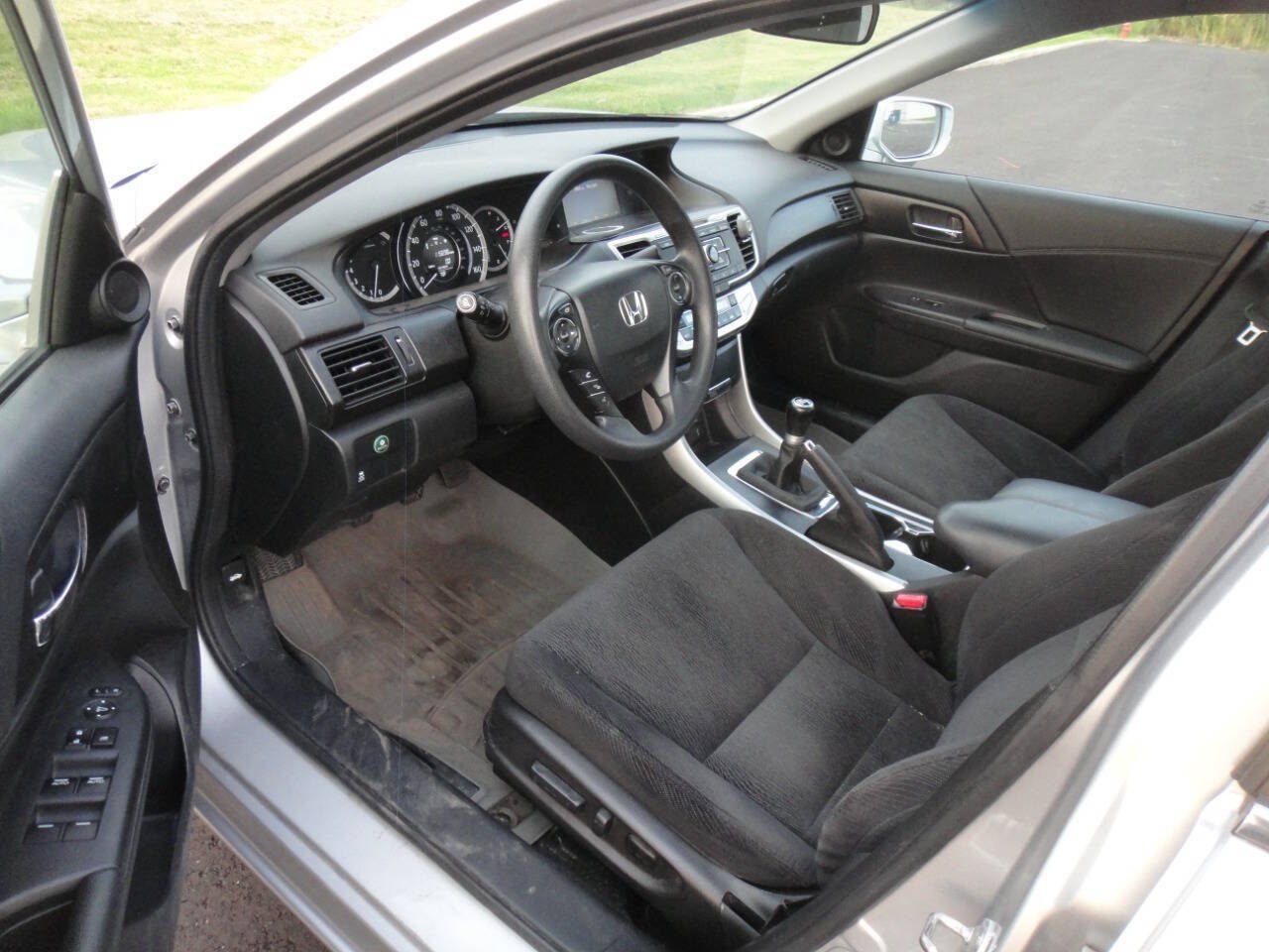 Used 2013 Honda Accord EX image 14