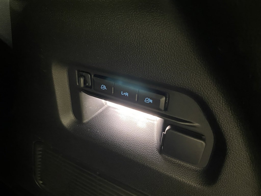 Used 2024 Ford Explorer Timberline w/ Timberline Technology Package image 12