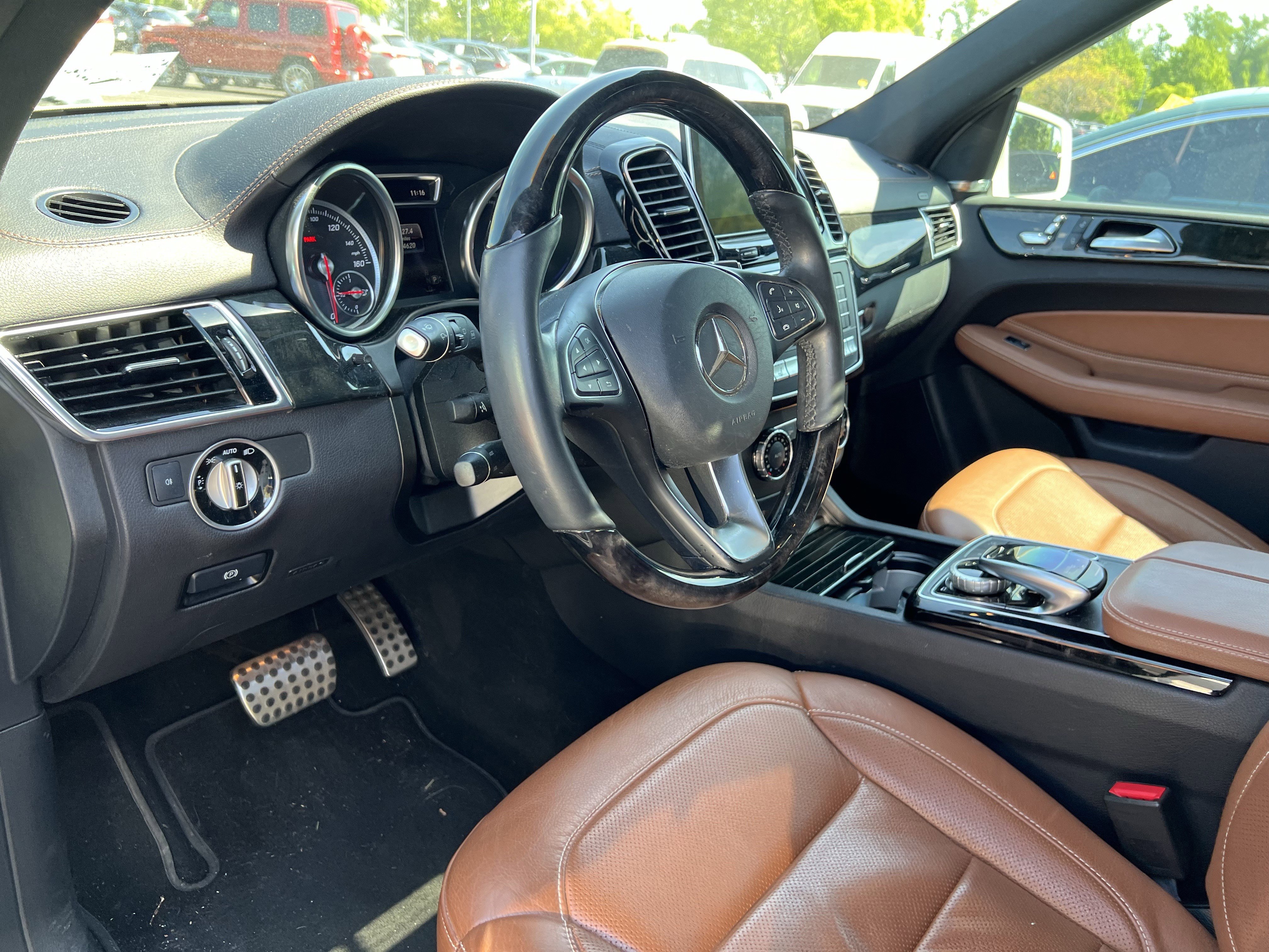 Used 2016 Mercedes-Benz GLE 400 4MATIC image 17