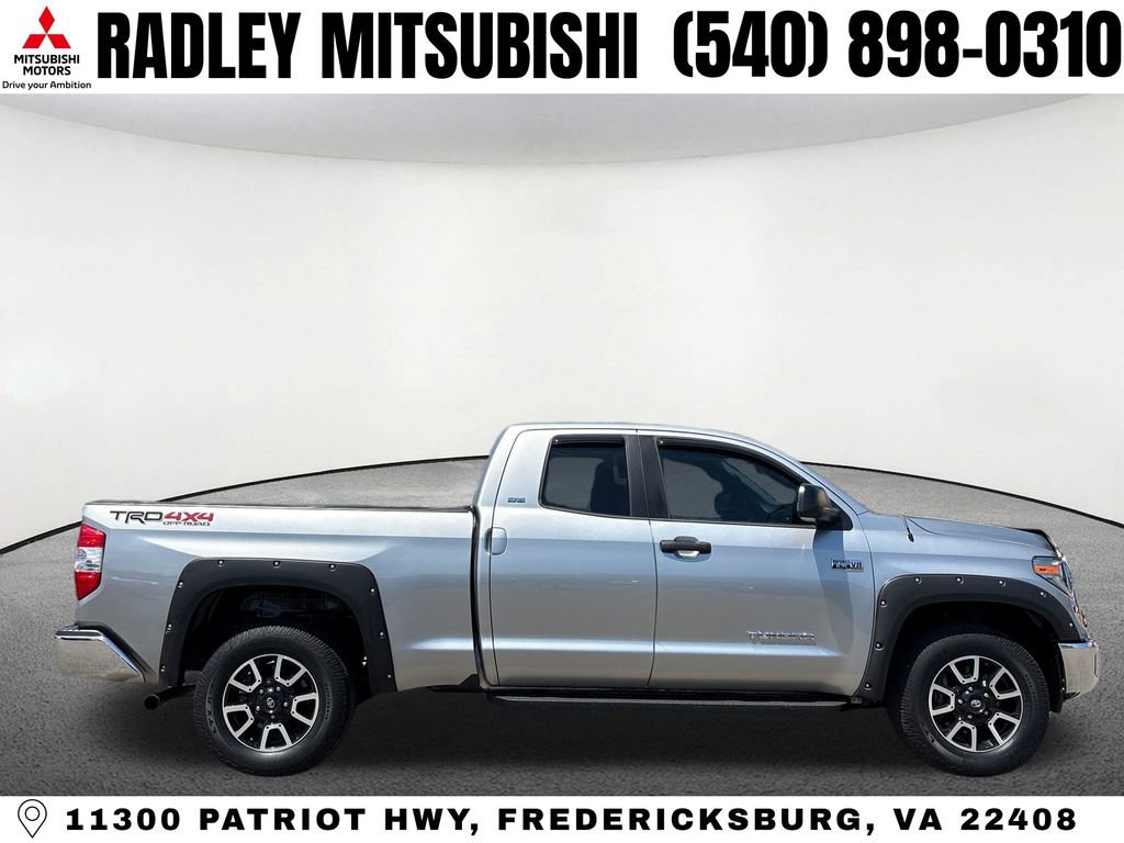 Used 2018 Toyota Tundra SR5 w/ TRD Off Road Package AWD/4WD image 20