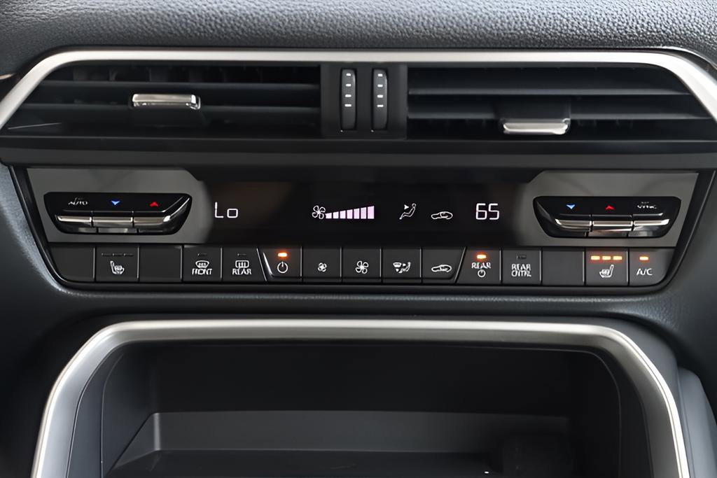 New 2025 MAZDA CX-70 Plug-In Hybrid w/ Premium Pkg AWD/4WD image 34