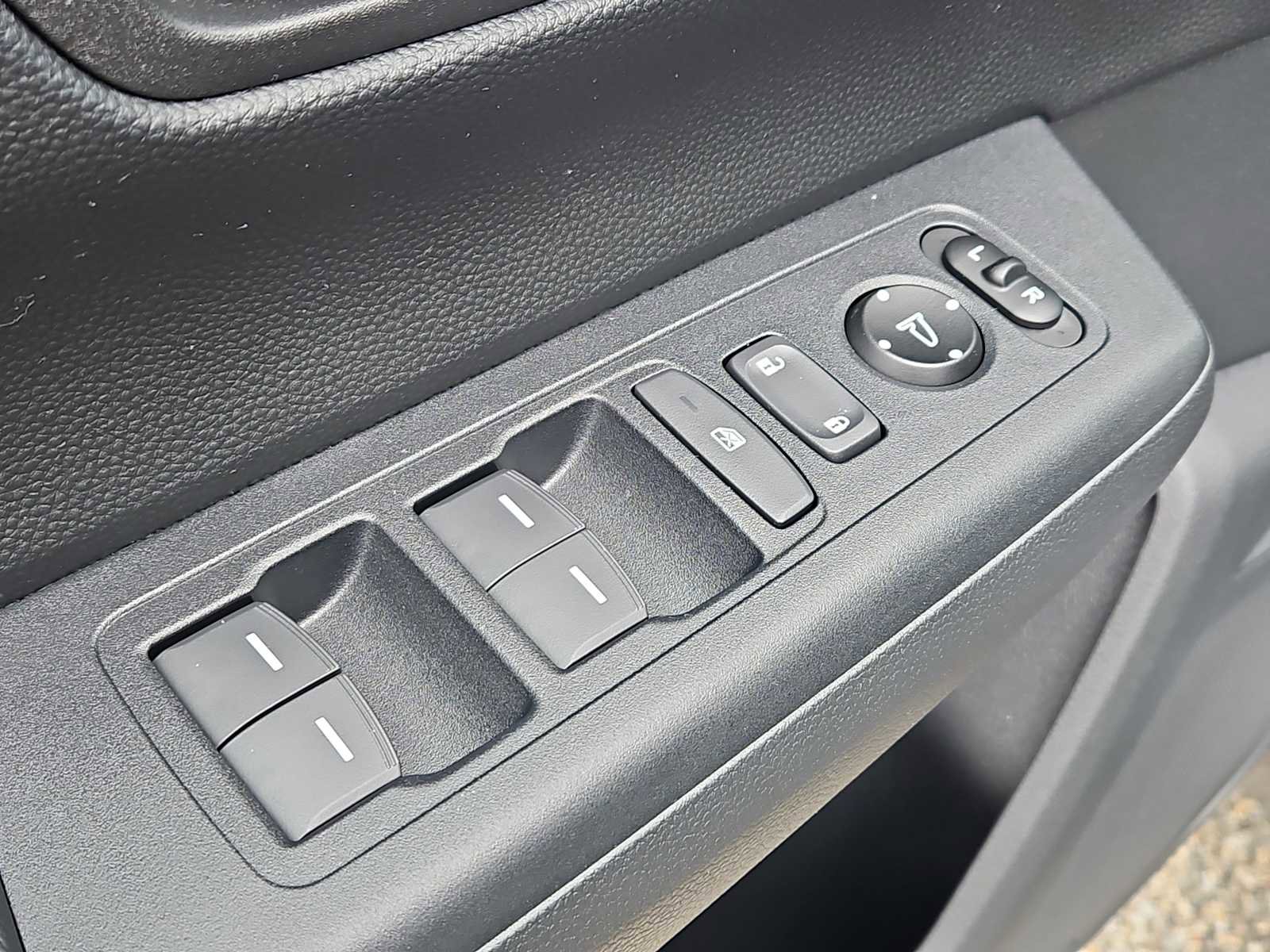 Certified 2025 Honda CR-V Sport-L image 28