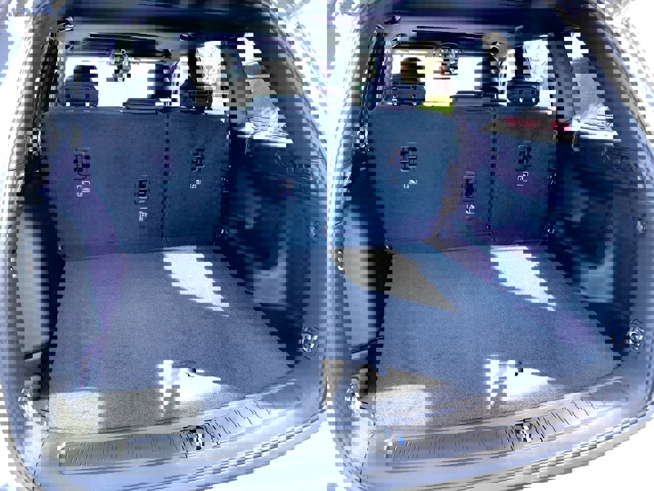 New 2026 Jeep Grand Cherokee Laredo image 17