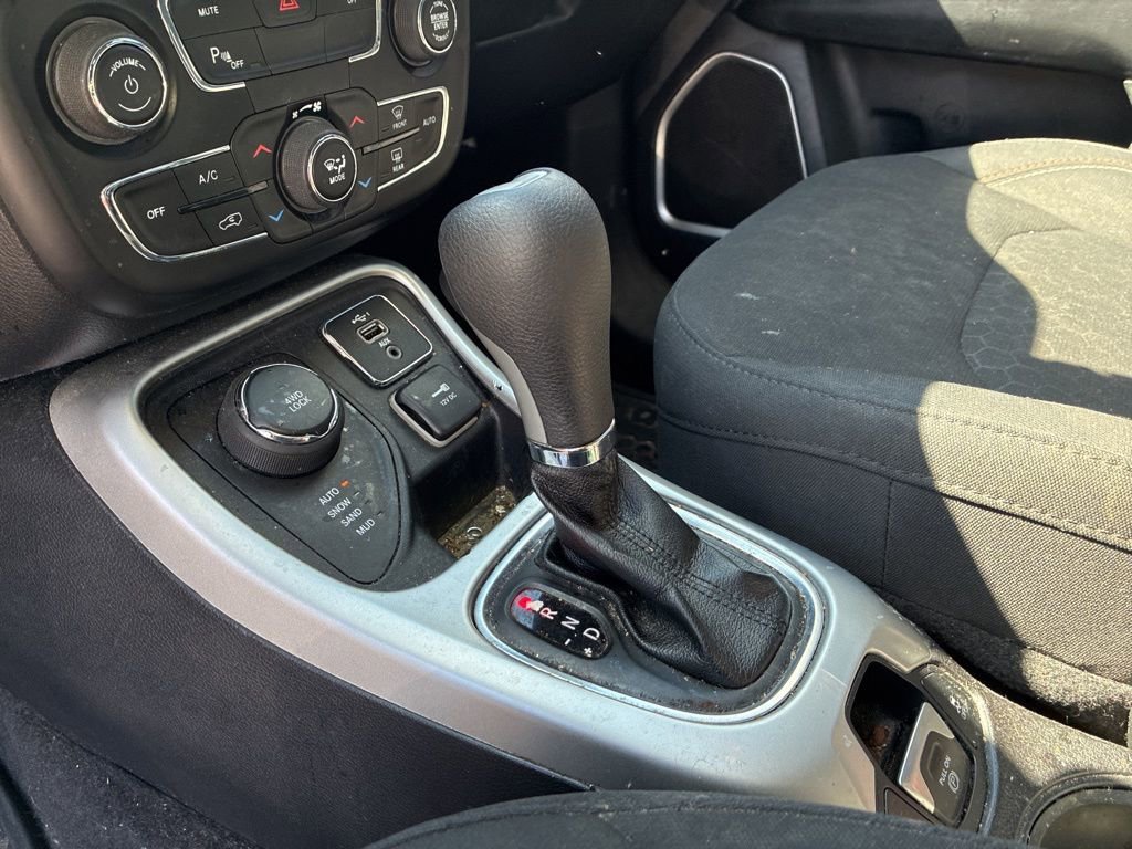 Used 2019 Jeep Compass Sport image 14