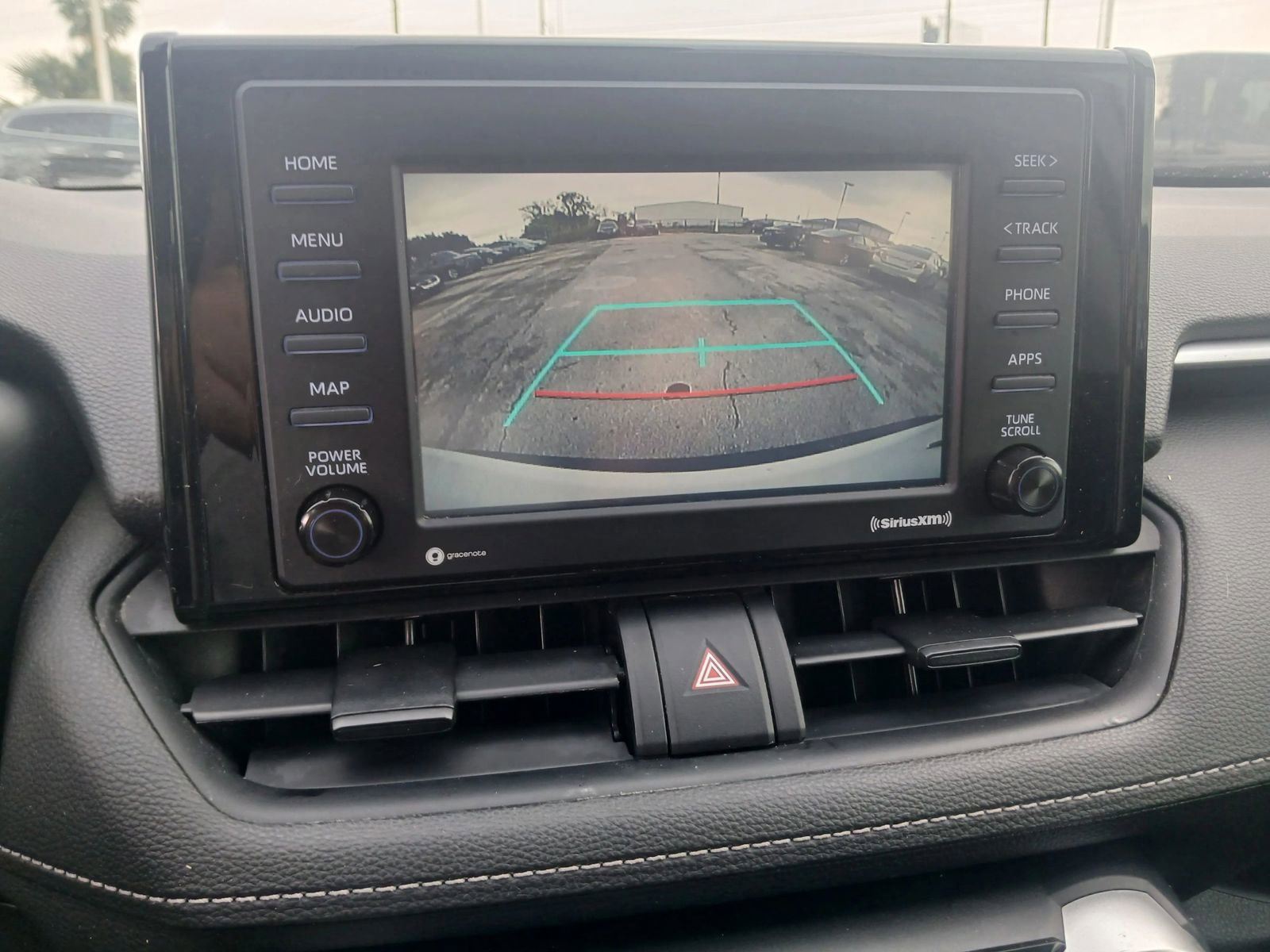 Used 2020 Toyota RAV4 LE image 27