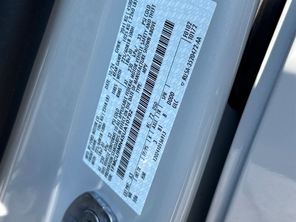 Used 2025 Ford Escape ST-Line image 17