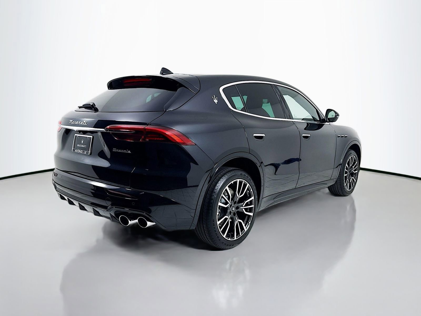 New 2025 Maserati Grecale GT AWD/4WD image 8