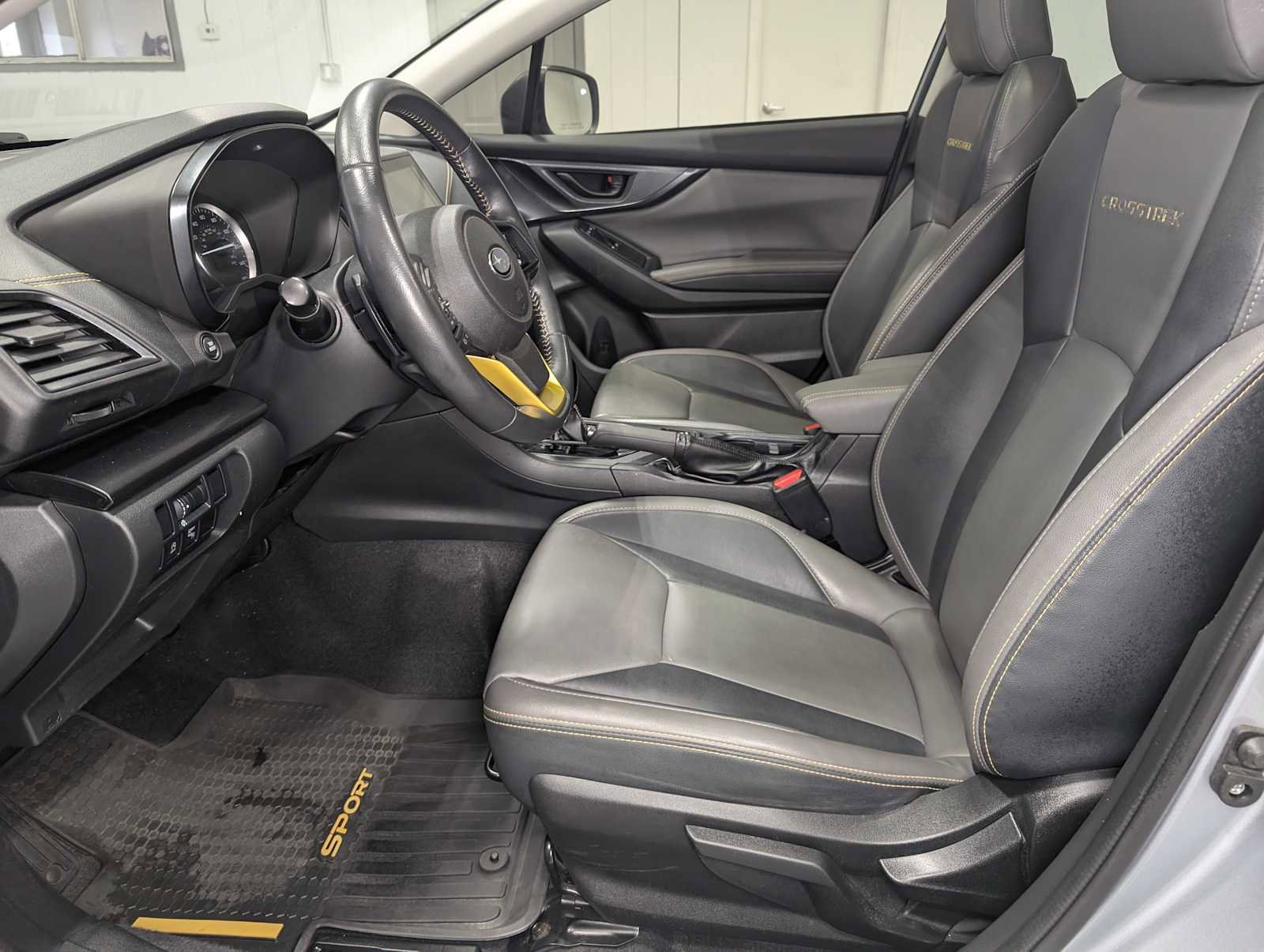 Used 2021 Subaru Crosstrek 2.5i Sport w/ Moonroof Package image 4