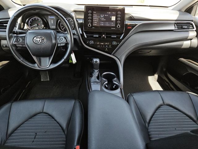 Used 2024 Toyota Camry SE image 6