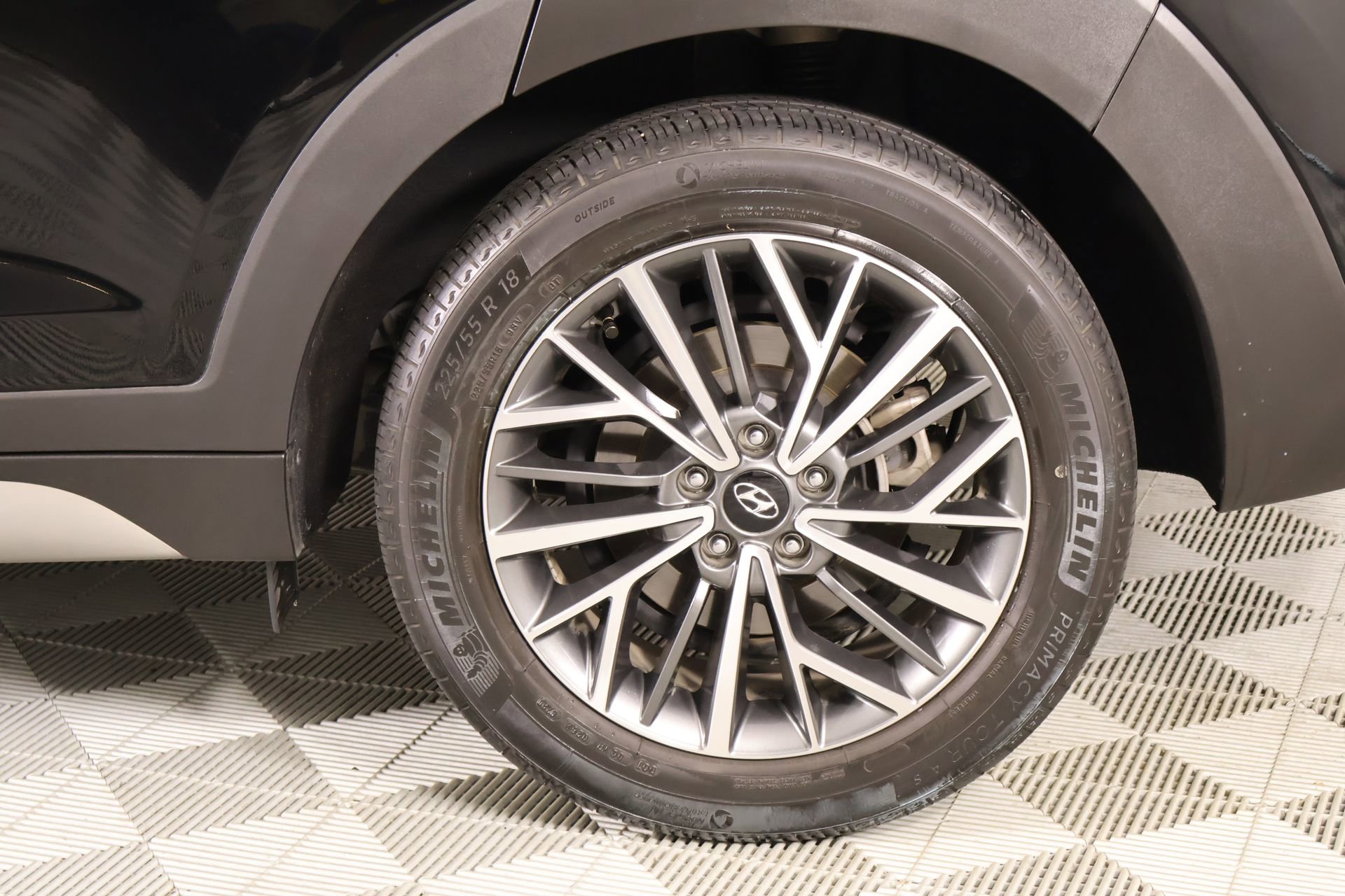 Certified 2021 Hyundai Tucson Ultimate w/ Cargo Package FWD image 20