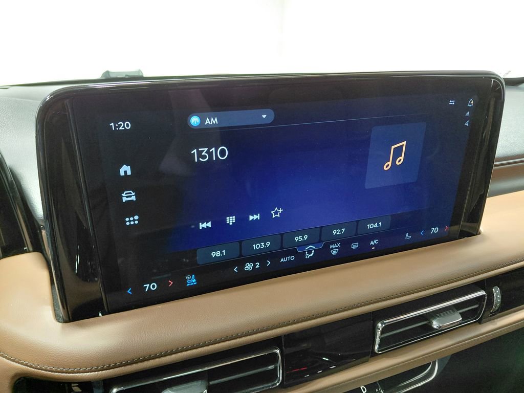 Used 2025 Lincoln Aviator Reserve w/ Equipment Group 201A AWD/4WD image 31
