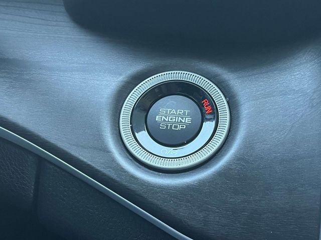 Used 2022 Jeep Grand Cherokee L Limited image 34