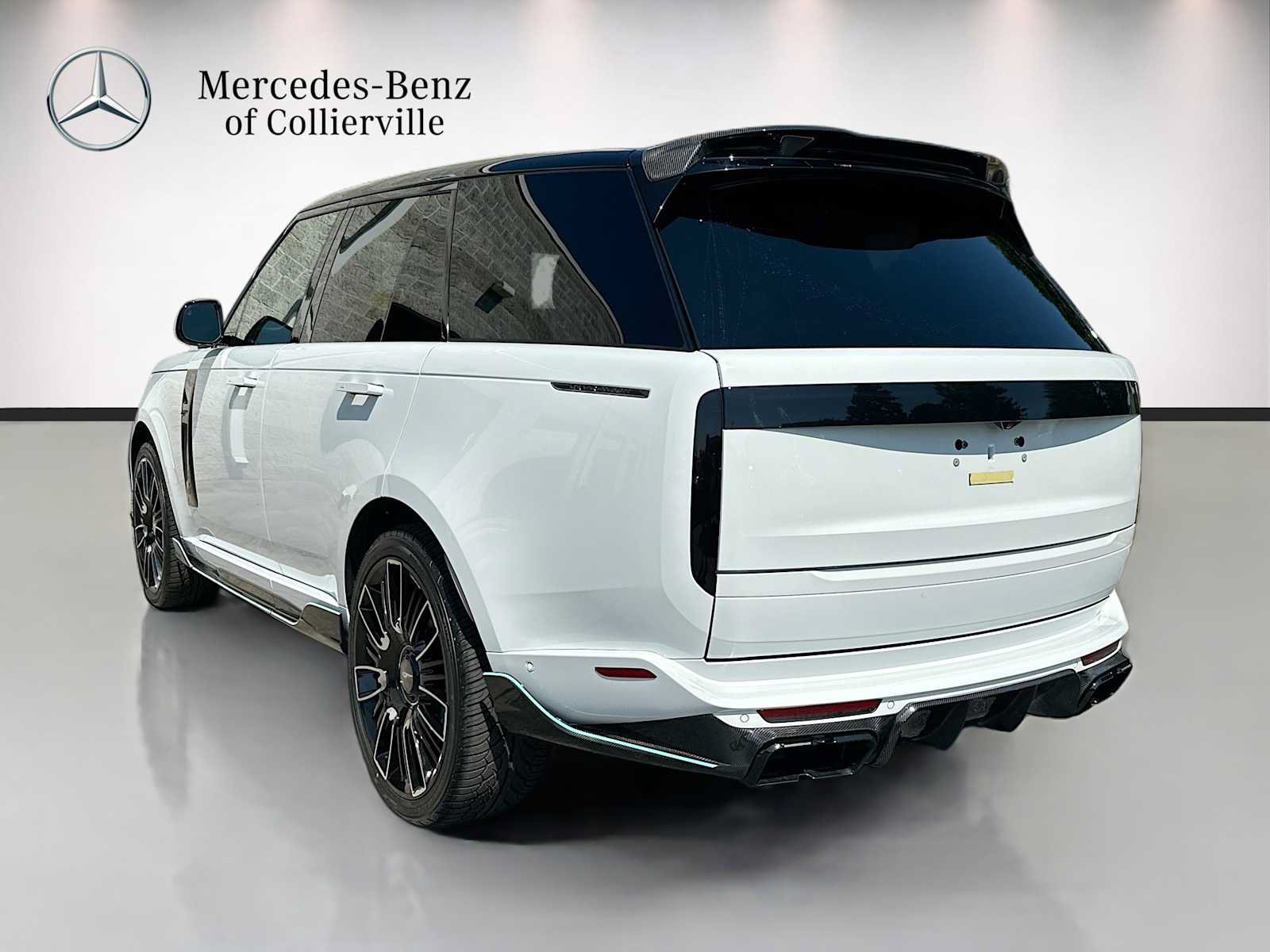 Used 2026 Land Rover Range Rover SE AWD/4WD image 7