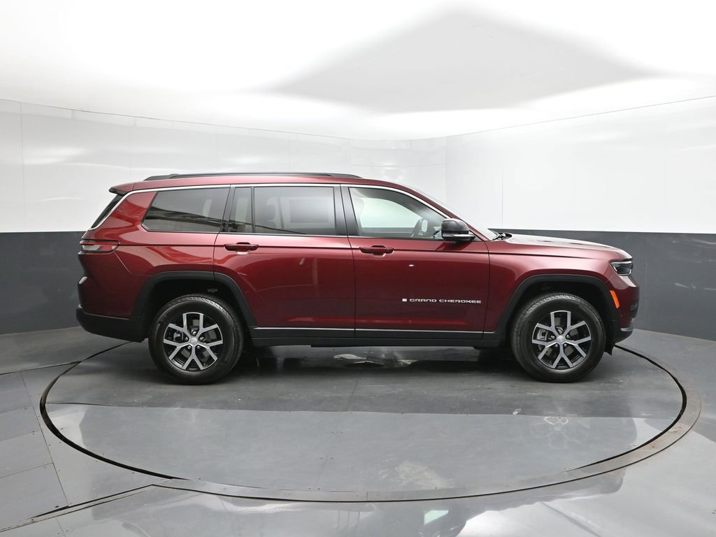 New 2025 Jeep Grand Cherokee L Limited w/ Luxury Tech Group II RWD image 26