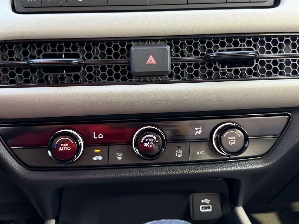 Used 2025 Honda HR-V LX image 23