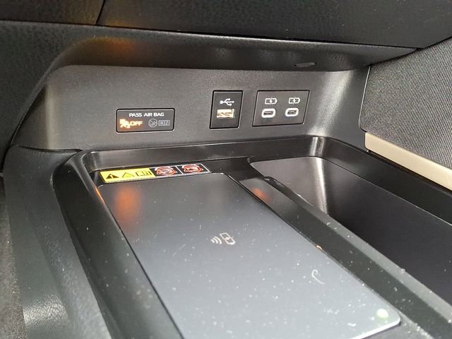 Used 2025 Toyota Camry LE FWD image 23