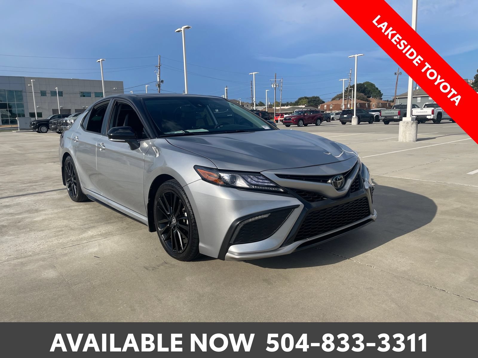 Used 2024 Toyota Camry XSE FWD image 7