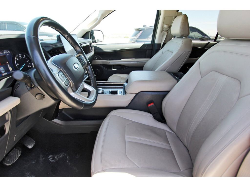 Used 2024 Ford Expedition Max Limited image 6