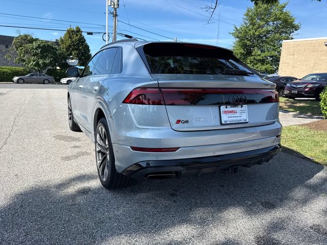 Certified 2025 Audi Q8 Premium Plus AWD/4WD image 4