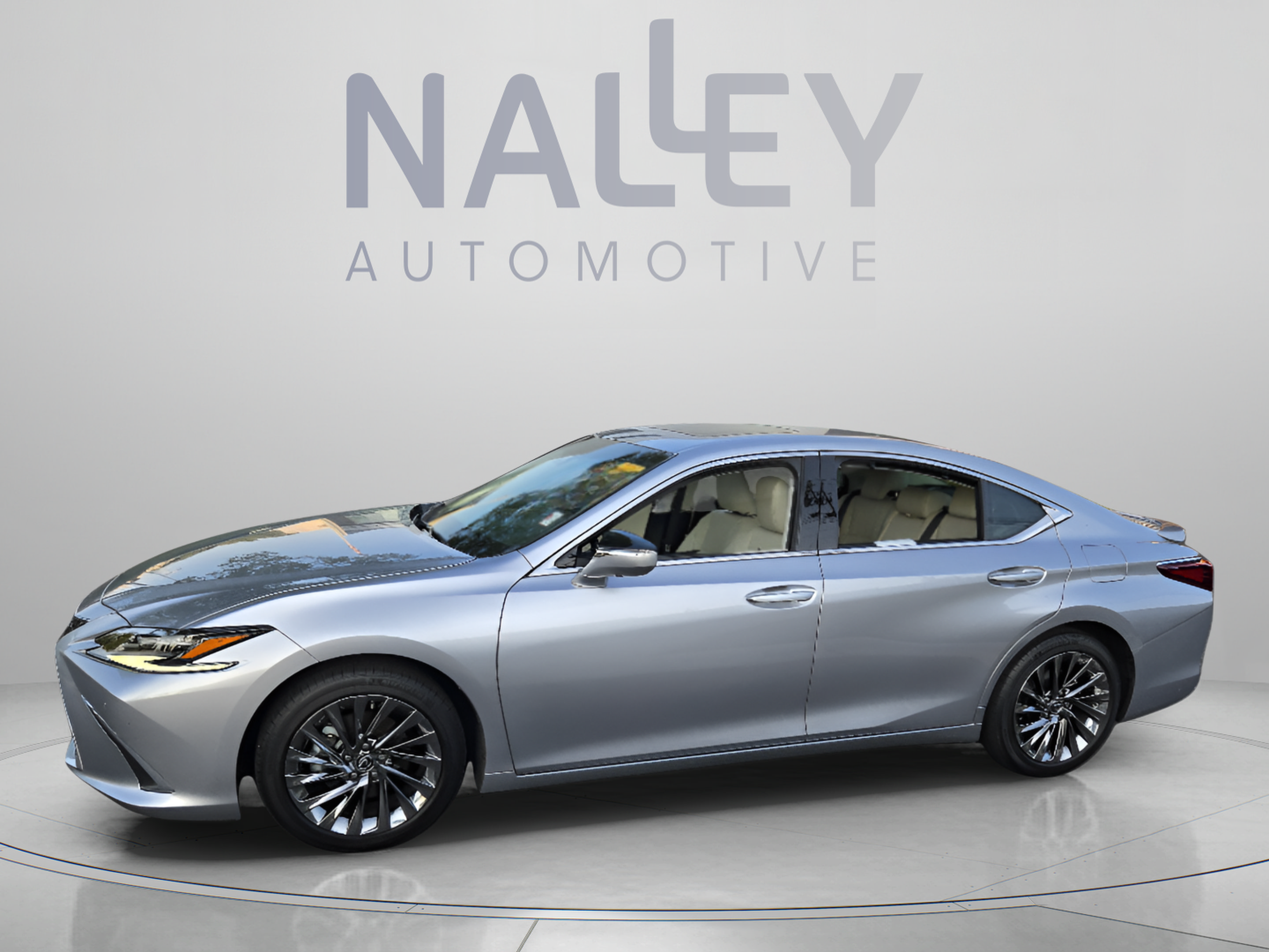 Certified 2025 Lexus ES 300h Ultra Luxury w/ Accessory Package (Z2) FWD image 2
