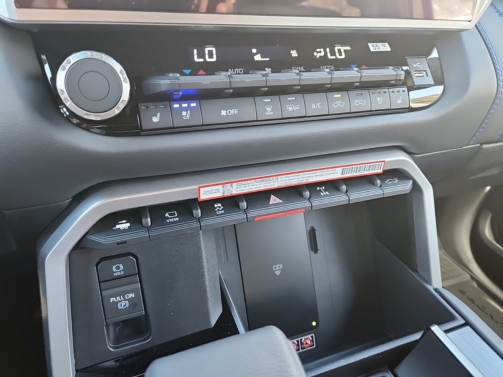 New 2025 Toyota Tundra Platinum image 18