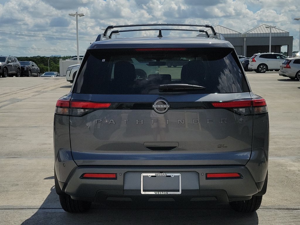 New 2026 Nissan Pathfinder SL w/ Cargo Package FWD image 5