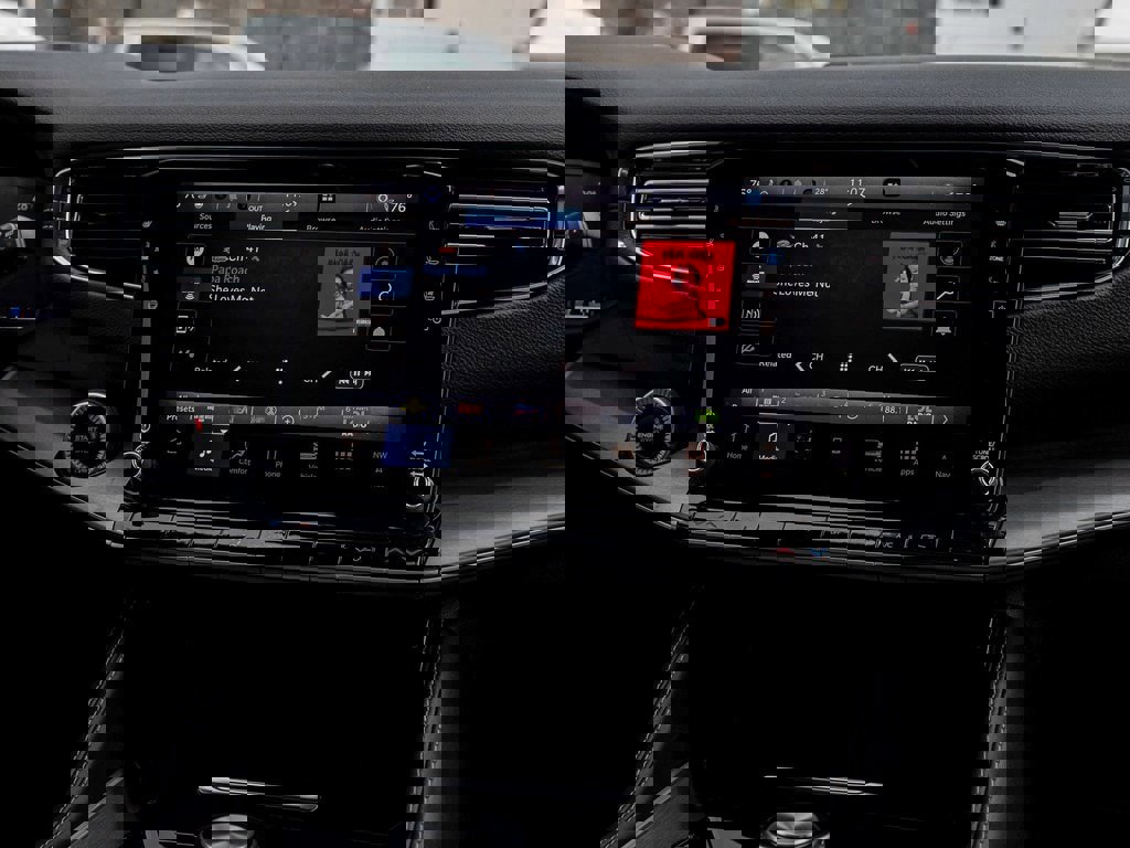 New 2025 Jeep Wagoneer 4X4 image 22