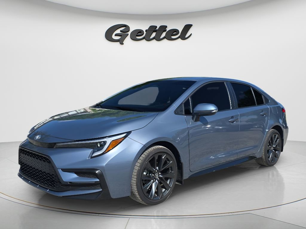Used 2025 Toyota Corolla SE image 1